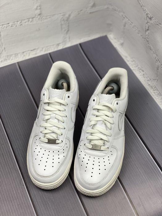 Чоловічі шкіряні кросівки Nike Air Force 1 40.5p 26cm