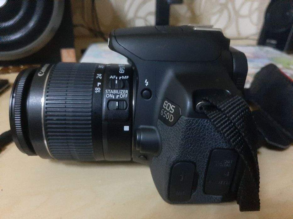 Камера canon zoom lens ef-s 18-55mm