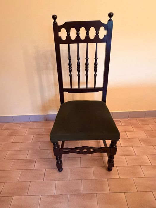 Móvel de sala e mesa com 8 cadeiras IMPECÁVEL