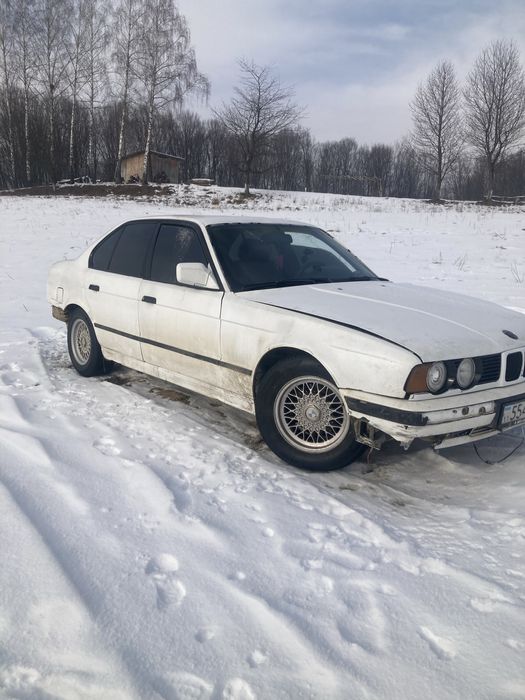 Продам або обміняю бмв е 34. 2.0 бензин