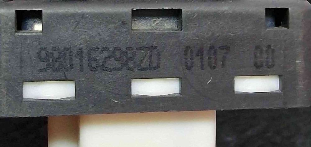 Comando / Botão / Interruptor Vidros Frente Esquerdo 98016298ZD - CITROËN C4 CACTUS