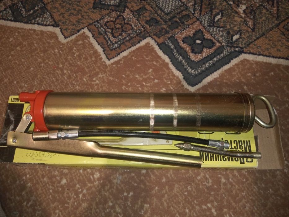 Шприц для смазки