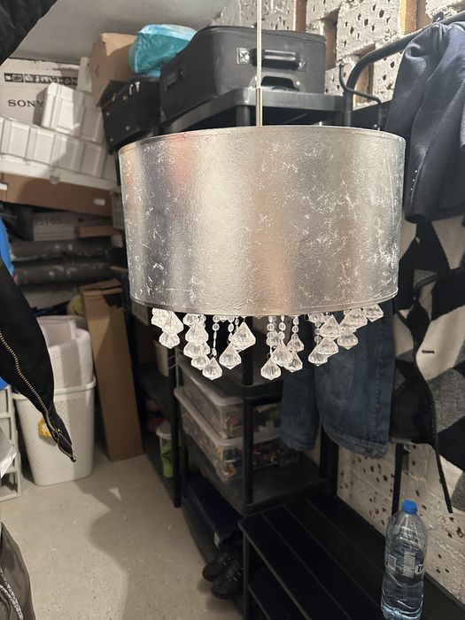 Żyrandol w stylu glamour