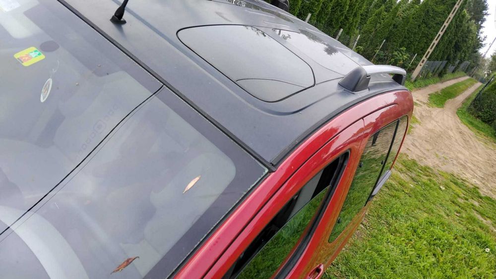 Citroen Berlingo 1.6 benzyna 2010 r