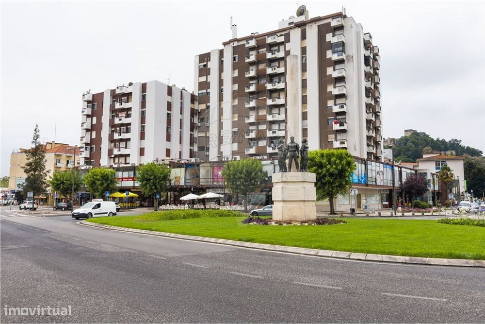 Loja  para arrendamento