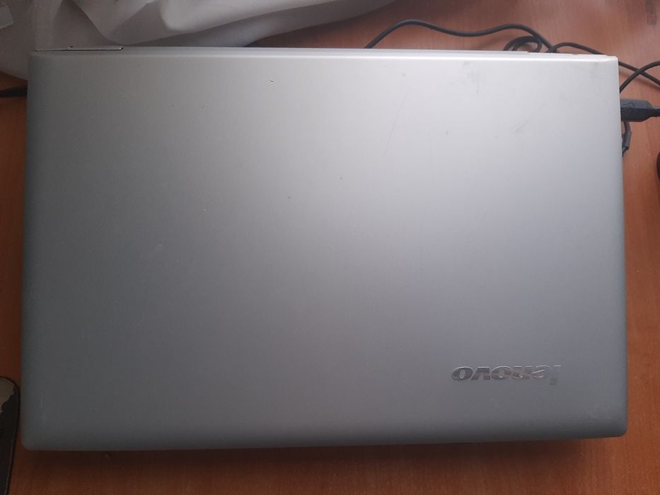 Ноутбук Lenovo Ideapad U530 Touch