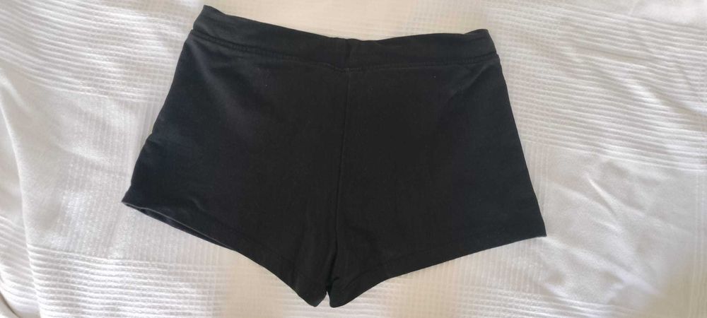 Calções pretos Esmara