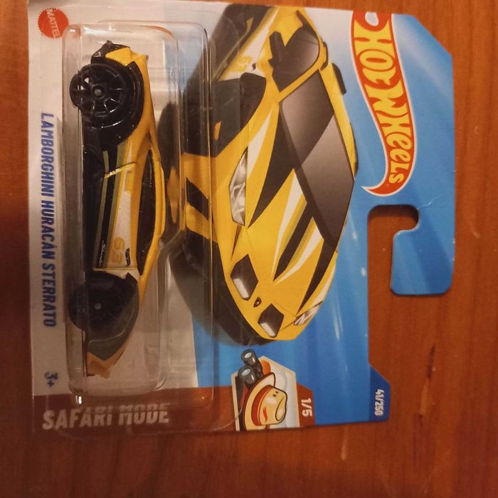 Hotwheels Ferrari Porsche Lamborghini NOVO