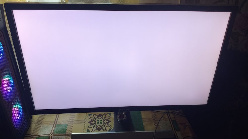 Монітор 28" Samsung U28D590D 4K UHD (3840x2160)