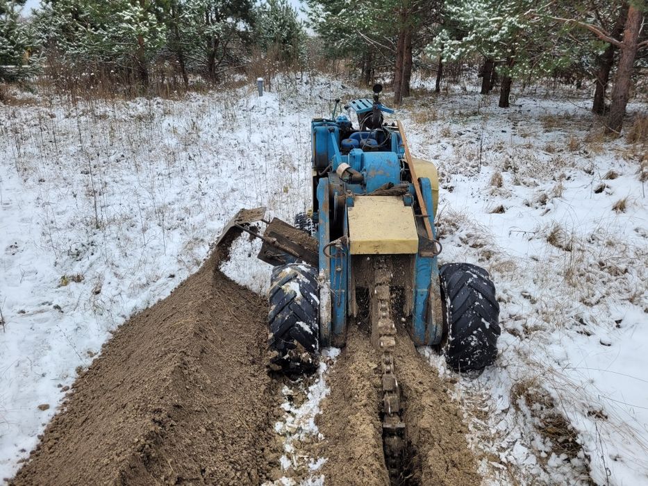 Копка траншей/Бара/Оренда траншеєкопача/Траншеекопатель