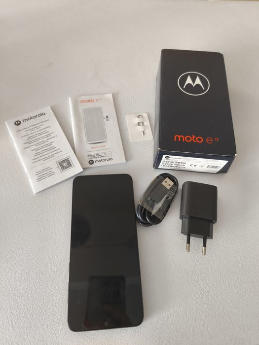 Motorola Moto E13 8GB/128GB Cosmic Black

Стан смартфона на фото:

Всі