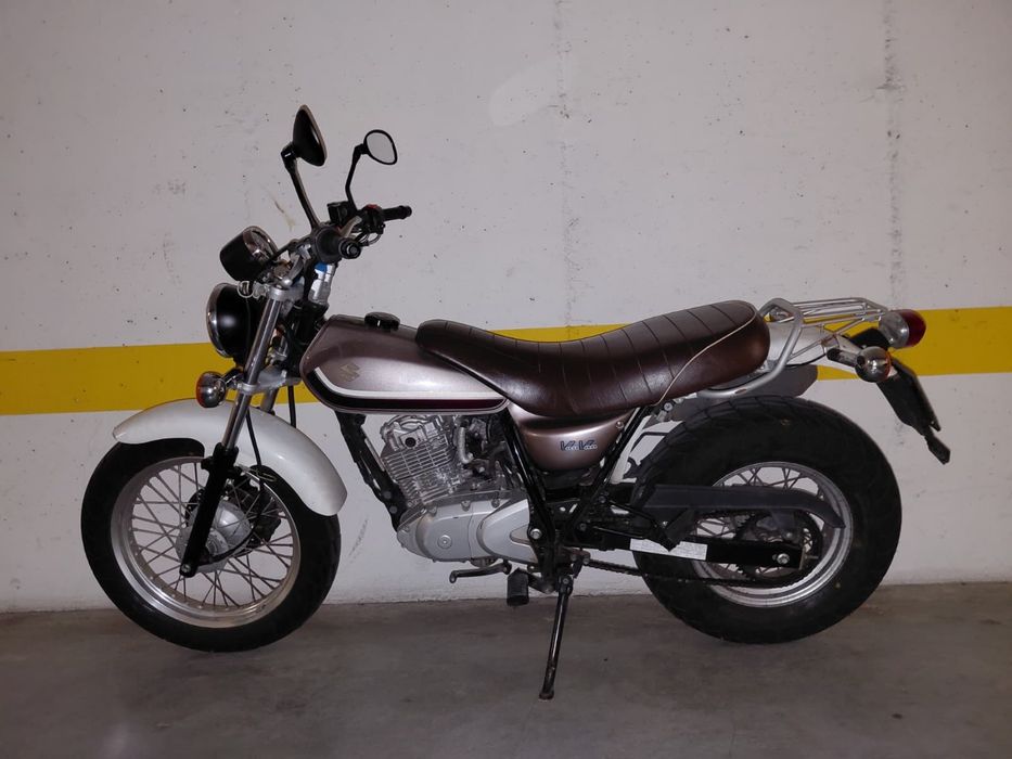 Suzuki VanVan 125