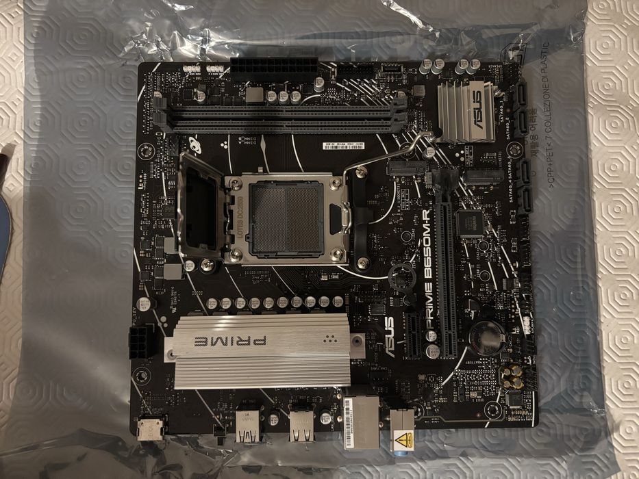 ASUS Prime B650M-R (Socket AM5 / DDR5) – Com Garantia
