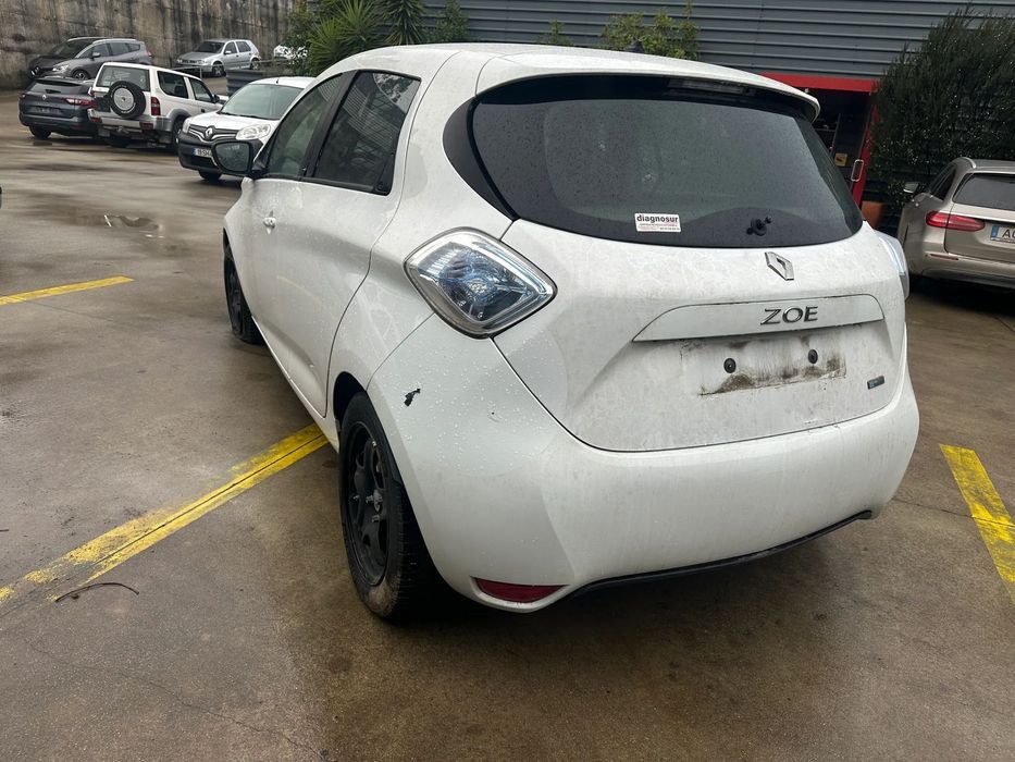 RENAULT ZOE 40 DE 2019 C/BATERIA (CENTRO DE ABATE)