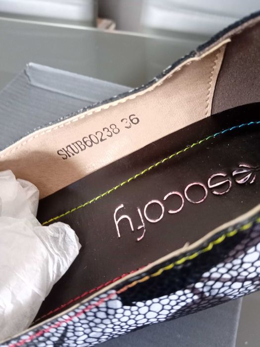 Calçado Novo em Caixa