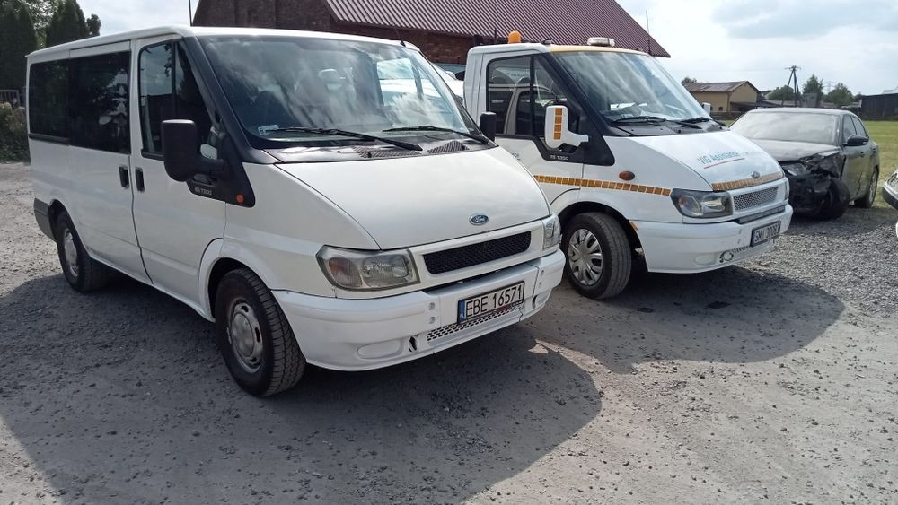 Wynajem busa 9 osobowy autolaweta