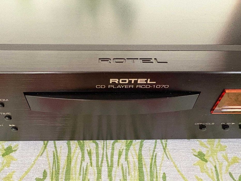 Odtwarzacz CD Rotel RCD-1070 | HDCD | Burr-Brown PCM1732