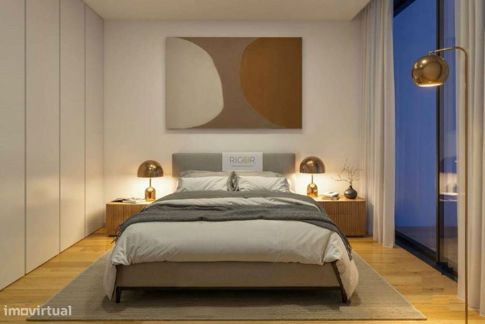Apartamento T1 novo à Areosa e Hospital de São João
