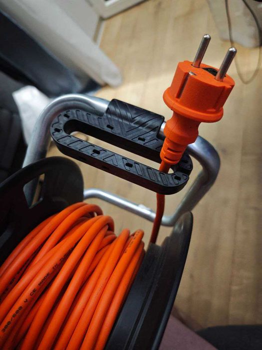 Удлинитель на катушке Dnipro-M SE4 3x1,5мм 20м