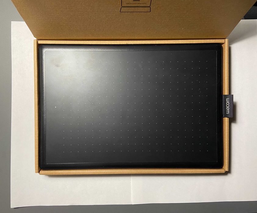 Графічний планшет One by Wacom medium (CTL-672-N)
