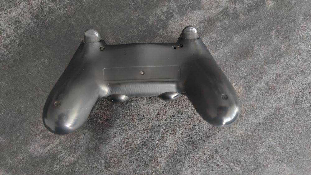 Playstation 4 Pro 1TB de memória