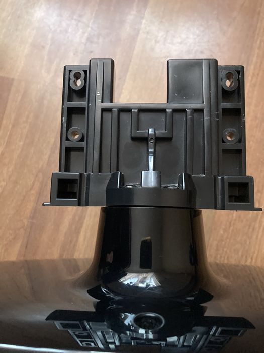 Stojak,stopa telewizora LG 32” MGJ406209