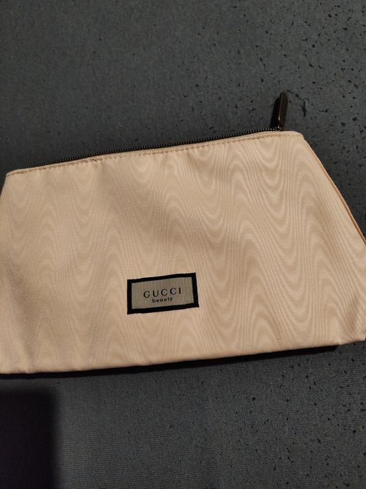 Gucci beauty saszetka kosmetyczka