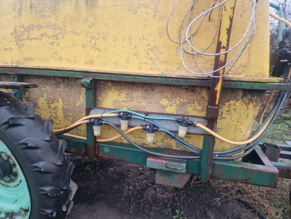 Опрыскиватель ОП 2000 18м