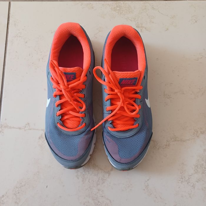 Nike Reax Run 9 jak nowe 38/ salon 429 zł