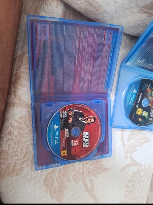 Red Dead Redemption 2 PS4 — Edição 2 Discos (Como Novo)