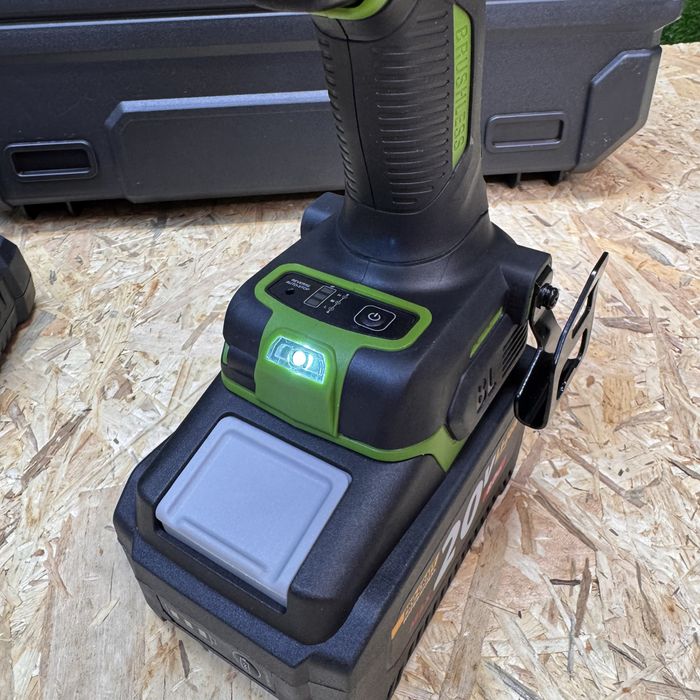 Акумуляторний гайковерт Procraft PWA90 (20В, 2100nm )