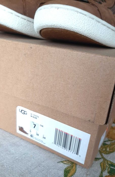 nowe buty UGG rozmiar 38