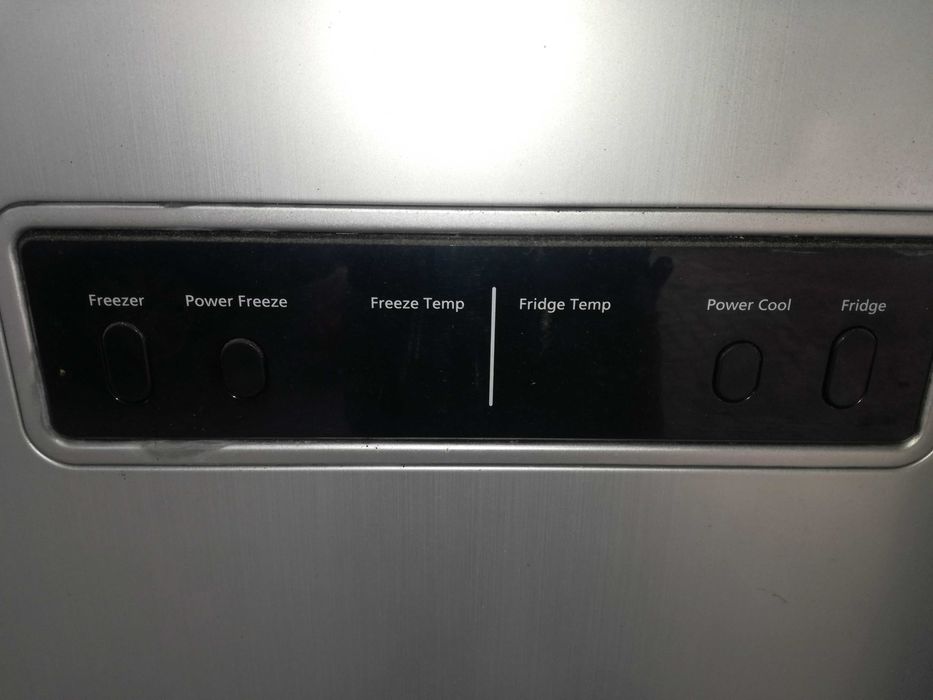 Lodówka Samsung side by side. Uszkodzona.