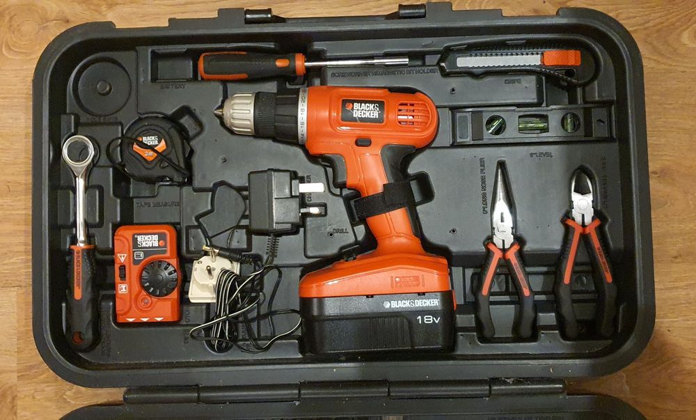 Zestaw narzędzi BLACK DECKER