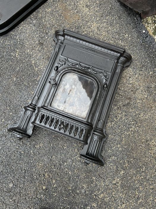 Salamandra de ferro fundido