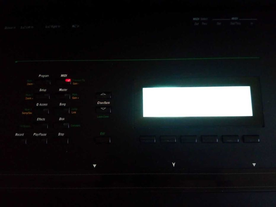 Синтезатор KURZWEIL K2500S