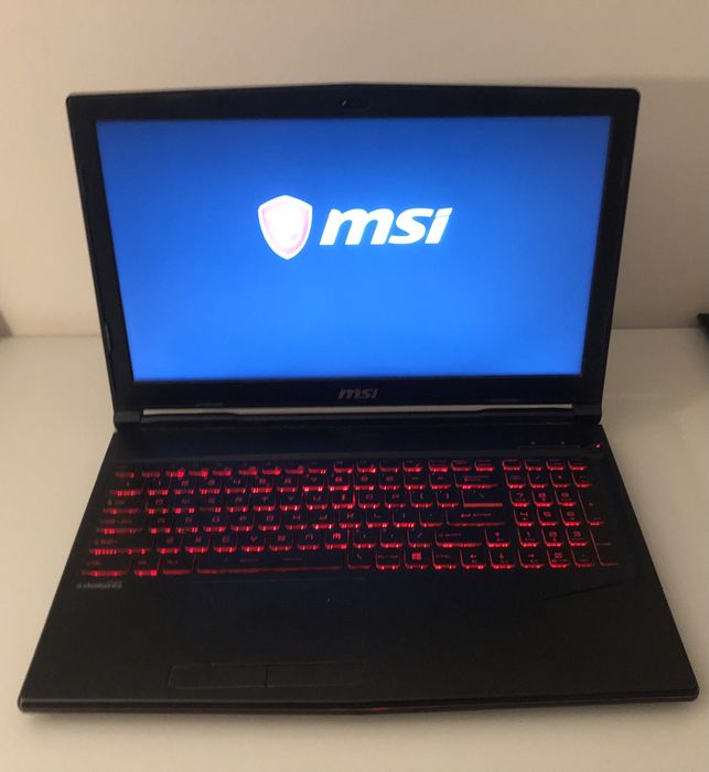Laptop MSI GL63 8RC