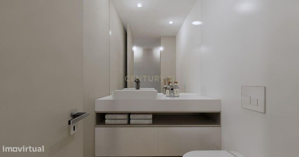 Apartamento T2 Rua Tapadinha em Marco de Canaveses (Piso 2- Fração L)