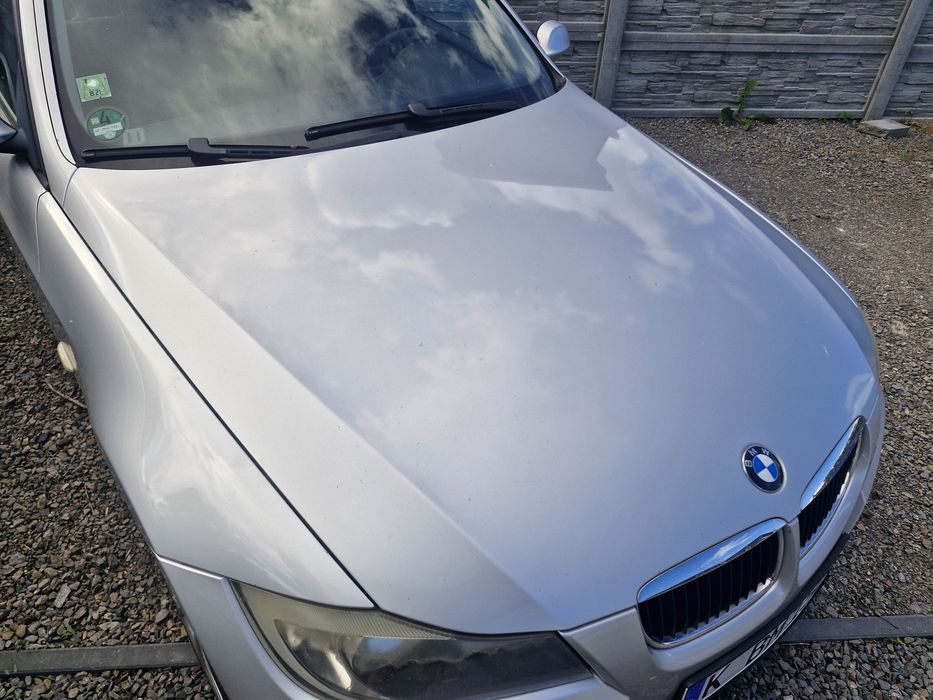 Maska bmw e90 e91 titansilber