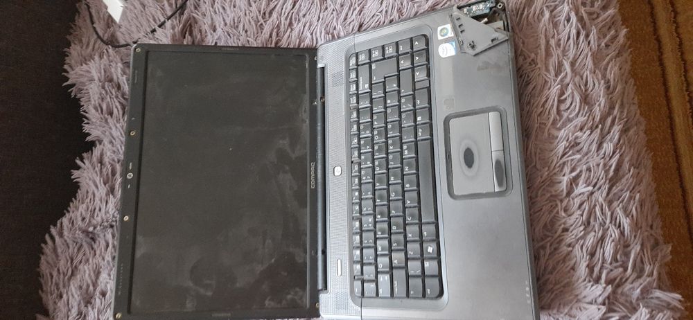 Sprzedam 4 laptopy