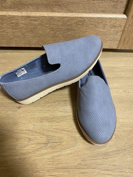 Туфли 37 38 р-р см лофери нові, шпилька