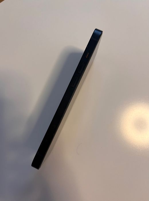 iPhone 14 256gb navy blue