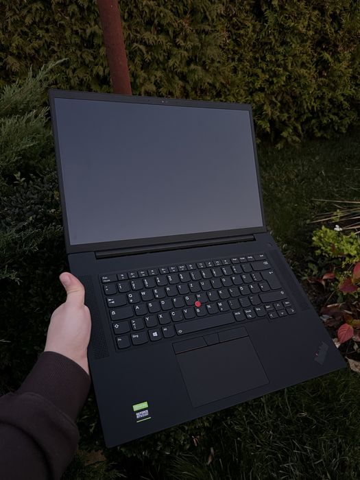 Lenovo ThinkPad X1 Extreme Gen 4 i7-11850H GeForce RTX 3050Ti QHD+