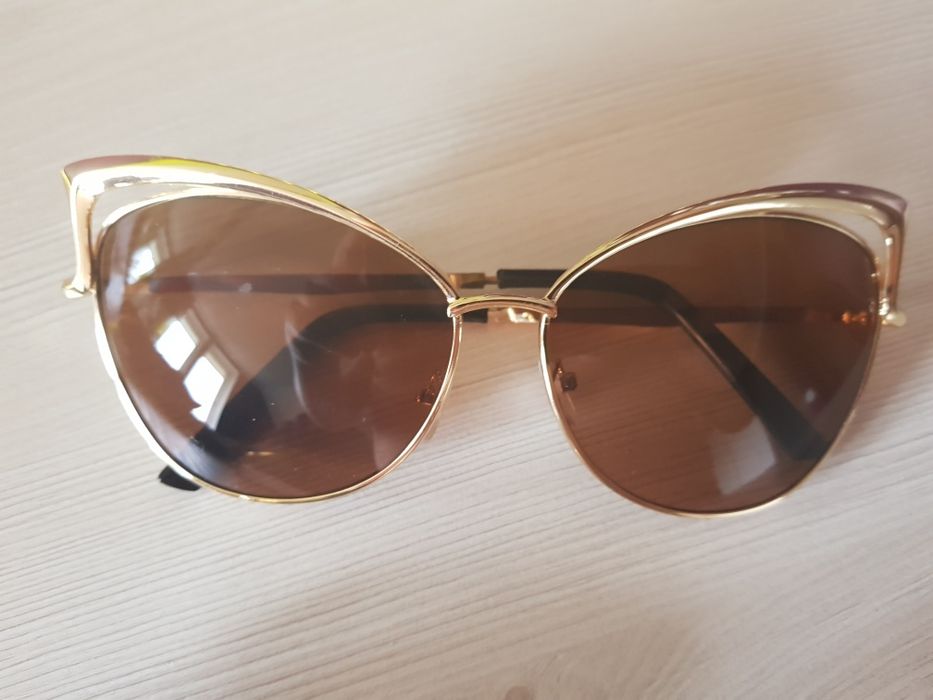 Okulary przeciwsłoneczne Cat eye. Nowe.