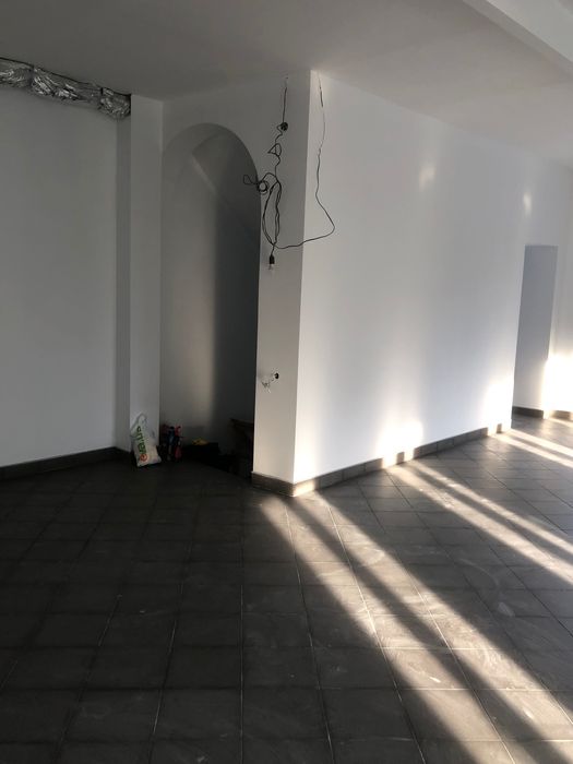 ПРОДАЄТЬСЯ!!! Комерційне приміщення 120м2.