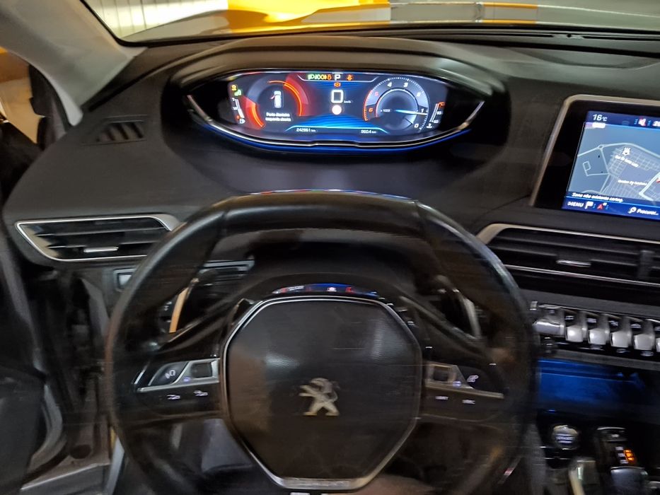 Peugeot 5008 allure 2019 7 Lugares
