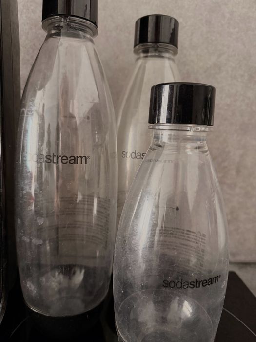 Saturator do wody sodastream