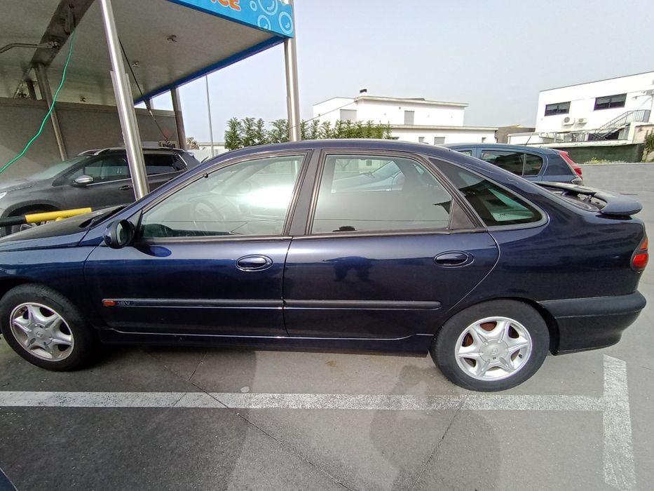 Renault Laguna 1999