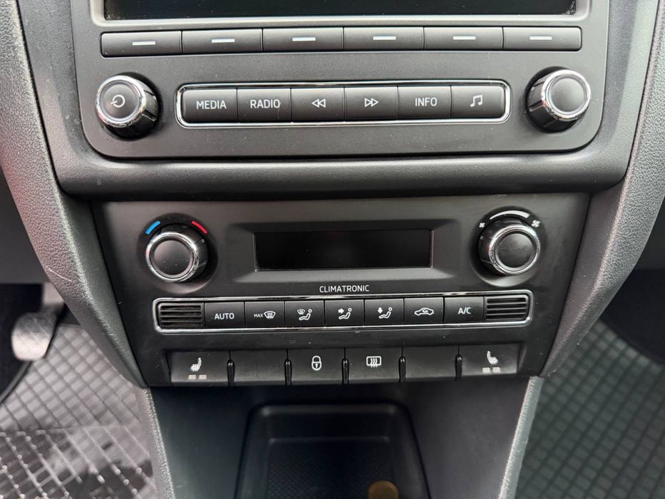 Продам Skoda Rapid 2013