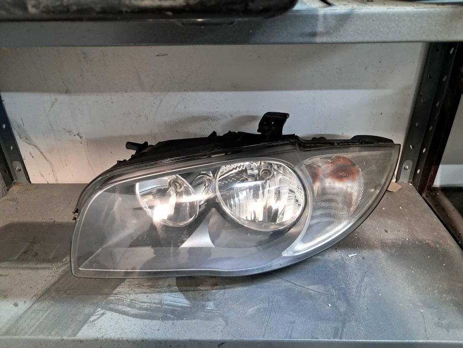 Lampa przód przednia Reflektor Lewy lewa BMW 1 E81 E87 UK